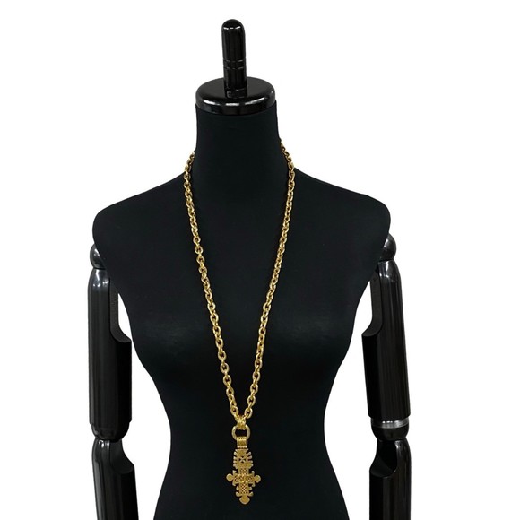 CHANEL Vintage Gold Logo Necklace - Picture 1 of 6
